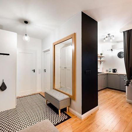 Grzybowska Luxury Apartment Varşova Dış mekan fotoğraf