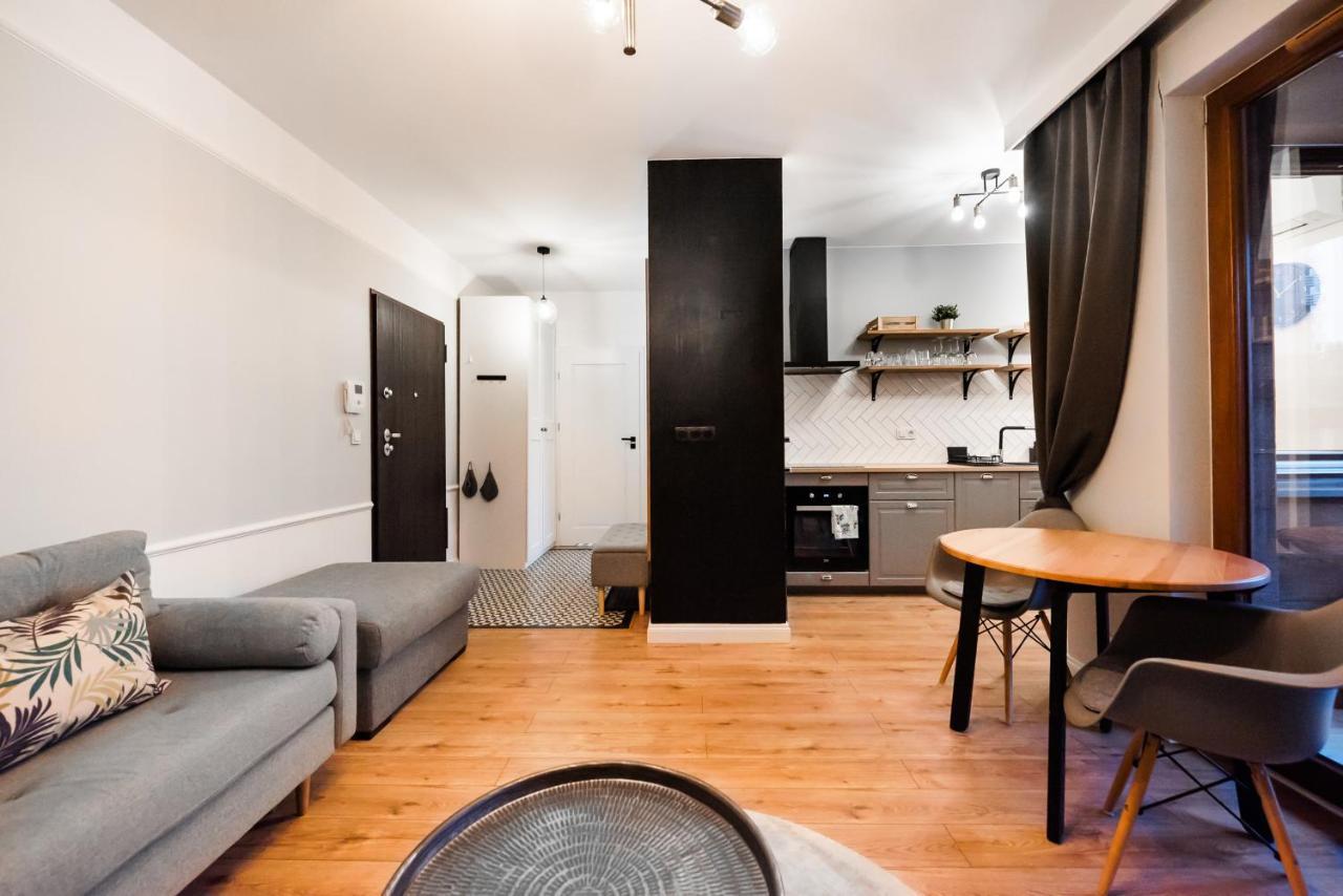 Grzybowska Luxury Apartment Varşova Dış mekan fotoğraf