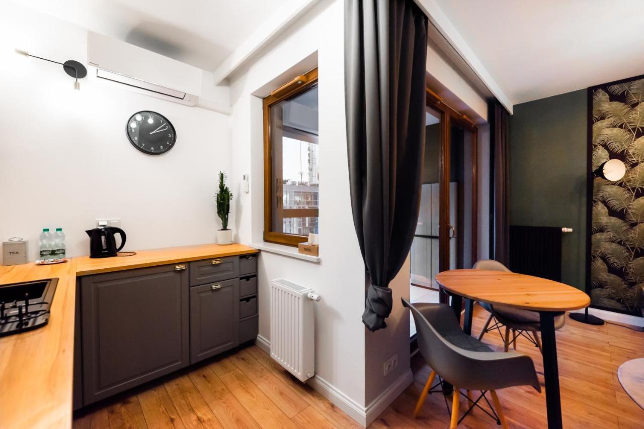 Grzybowska Luxury Apartment Varşova Dış mekan fotoğraf